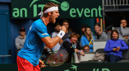 Slováci majú prvý bod. Gombos zdolal 411. hráča sveta 3:1 na sety