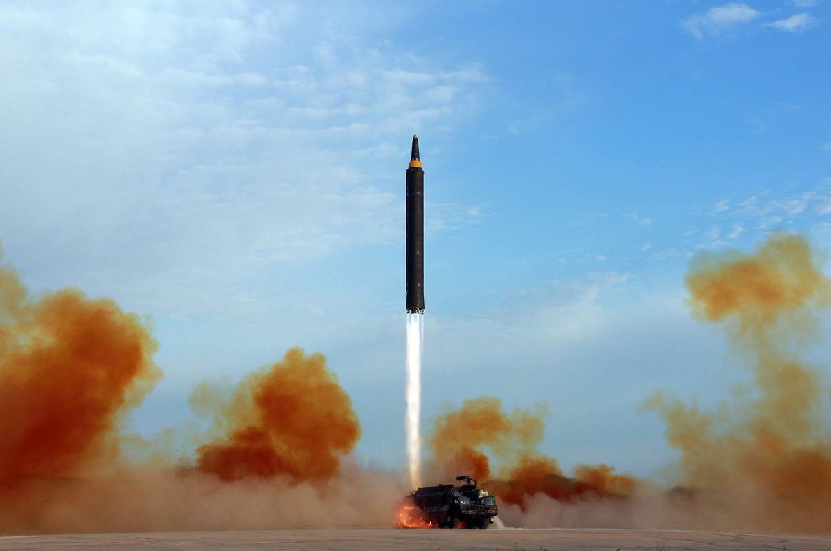 Zatiaľ posledný štart rakety Hwasong-12 v KĽDR.