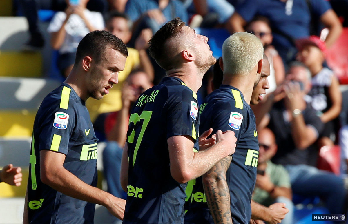 Milan Škriniar (v strede) sa teší zo svojho...