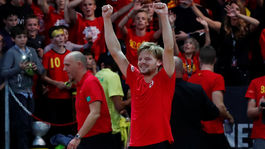 Boj o šalátovú misu pozná finalistov. Francúzov vyzvú Belgičania