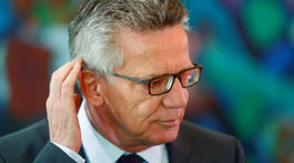 De Maiziére: Nemecká kontrarozviedka sleduje členov protiimigračnej AfD