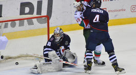 Slovan opäť prehral a prišiel o kapitána. Barker je OK