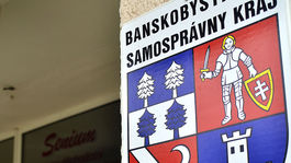 Kotlebov tender vyvoláva ďalšie podozrenia