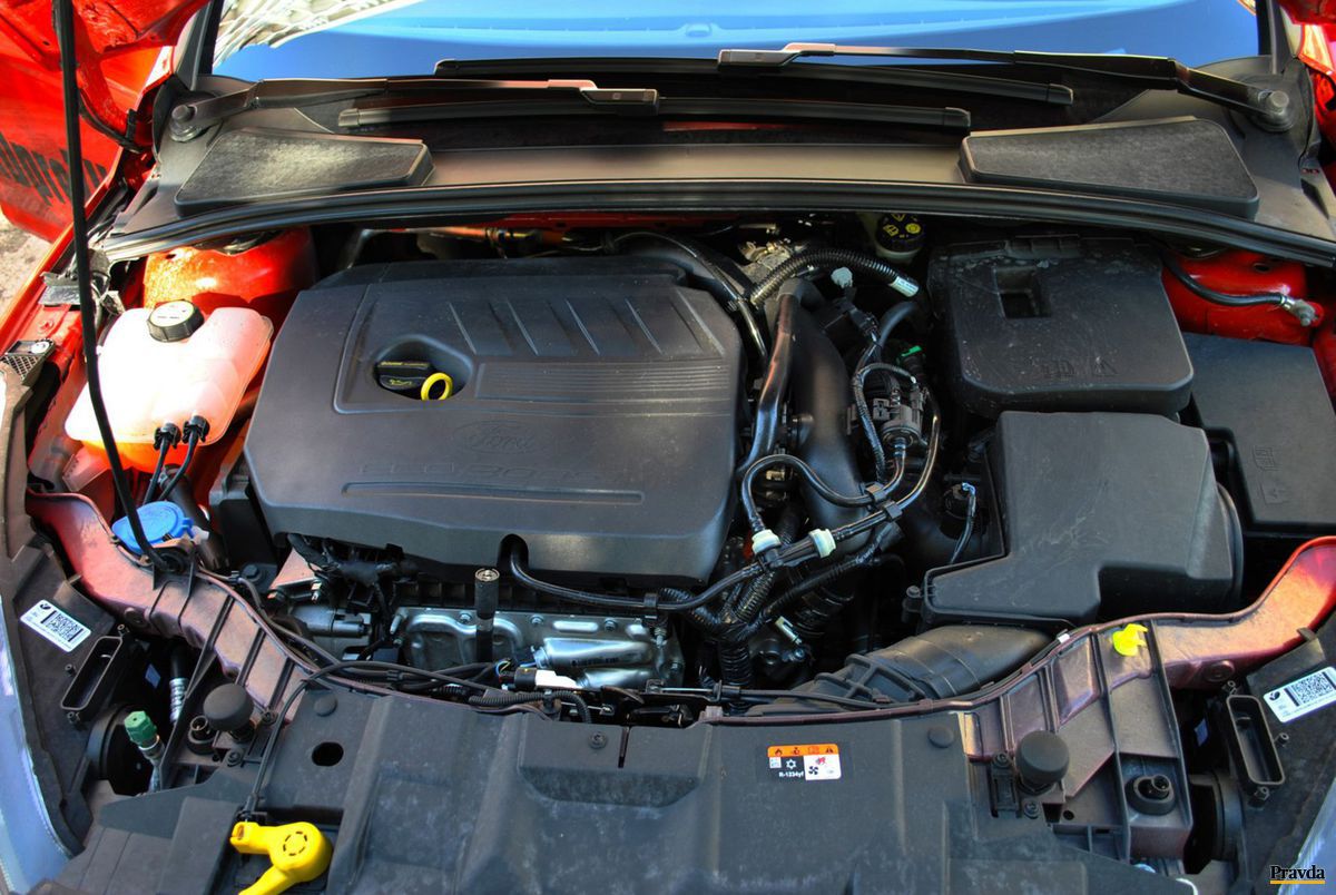 1,5 litrový EcoBoost v slabšom prevedení...