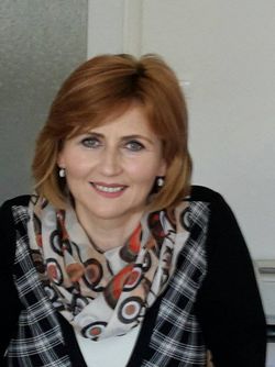 Mgr. Eva Krippelová.