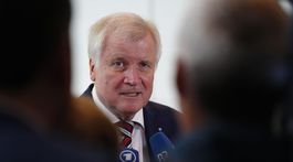 Seehofer: Veľká koalícia by bola najlepšia, ale nie za každú cenu