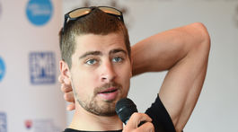 Dane zaplatia doma už aj Sagan či Hantuchová