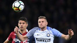 TV ťaháky víkendu: VC Malajzie F1, Slovan v KHL a futbalové šlágre