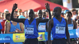 Bežali tisícky ľudí. V Košiciach slávili úspech Keňania