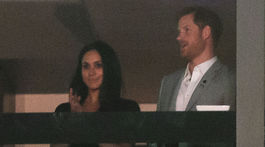 Harry a jeho krásna Meghan v spoločnom objatí! Ona priviedla aj mamu