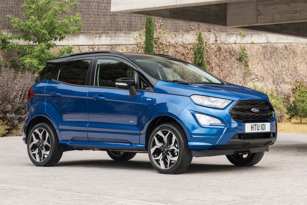 Vynovený EcoSport má nielen novú robustnú masku...