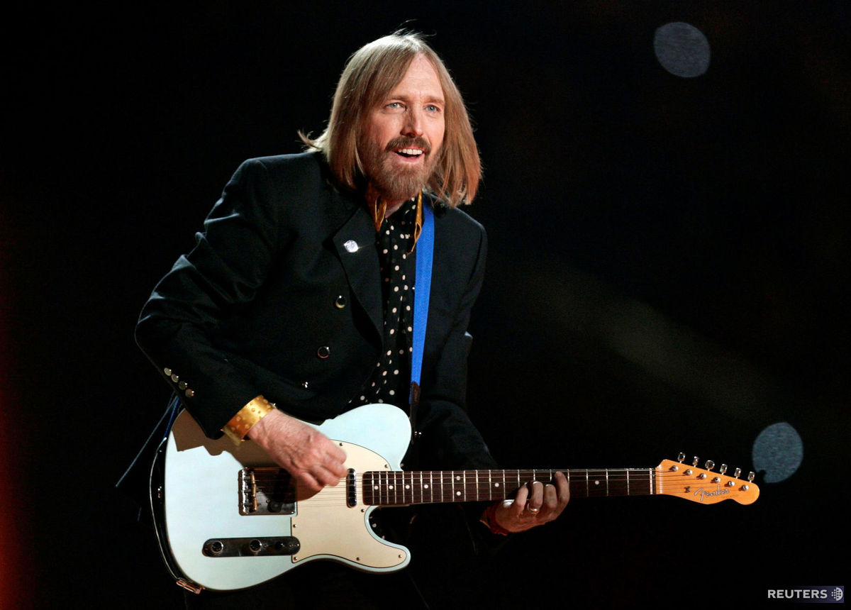 Spevák a gitarista Tom Petty