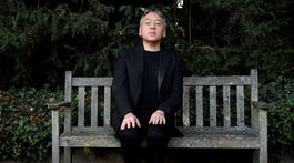Nobelista Kazuo Ishiguro? Zmiešajte Austenovú a Kafku