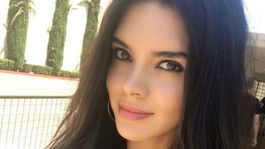 Zbláznený do tejto krásky! Nová priateľka Justina Biebera je ako obrázok