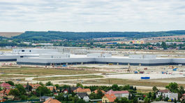 Jaguar už mení Nitru