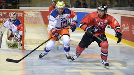 Surový má otras mozgu, Bystričania chcú trest pre Dudáša