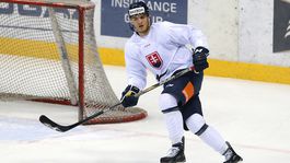Stal sa 85. Slovákom v NHL. Nervózny som bol len chvíľu, tvrdí Jaroš