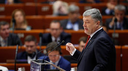 Porošenko odmietol Zemanov návrh výmeny územia za ruské suroviny