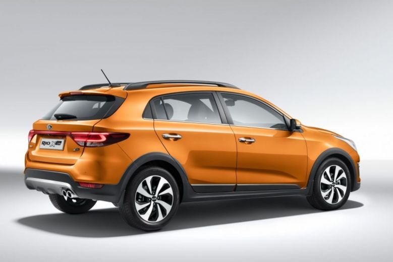 Výhodou Ria X-Line je zvýšený podvozok až na...