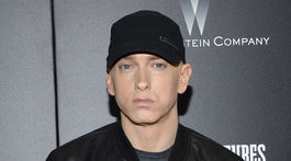 Eminem je už jedenásť rokov triezvy. Chváli sa na internete
