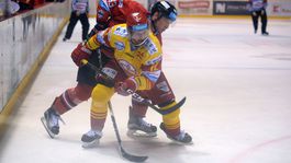 Víťazná séria Trenčína sa skončila na ľade majstra, Nitra prehrala doma