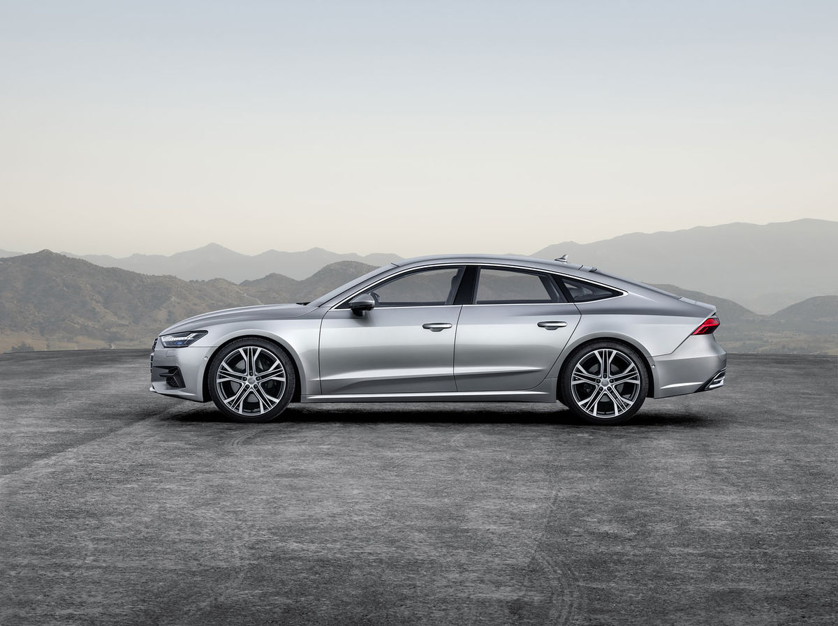 Na dĺžku meria A7 Sportback 4 969 mm, čo je o...