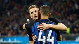 VIDEO: Škriniar dal gól svojmu bývalému klubu. Inter vyhral a vedie ligu