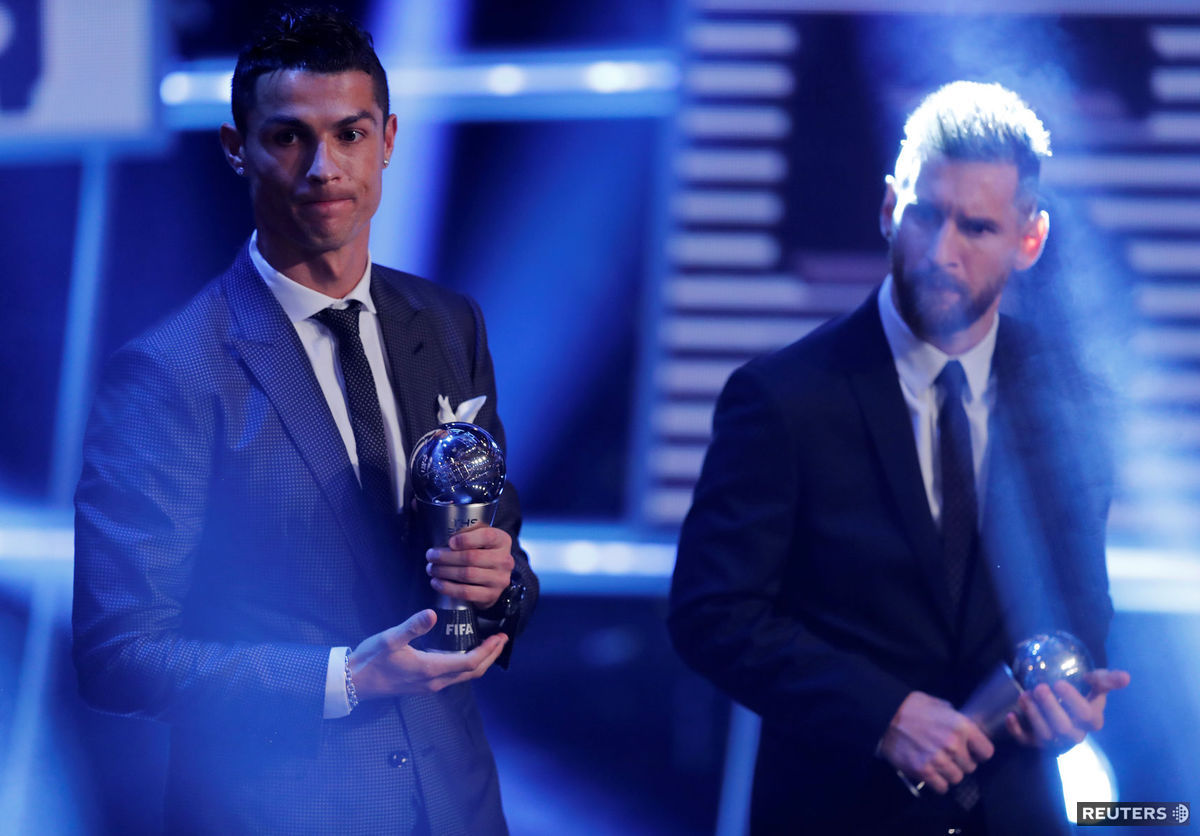 Cristiano Ronaldo a Lionel Messi na...