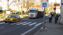 Krupina sa búri, autá v centre ľuďom komplikujú životy