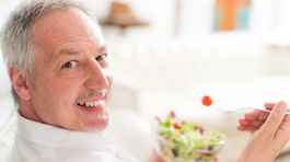 Jedlom si možno udržať dobrú kondíciu aj v starobe