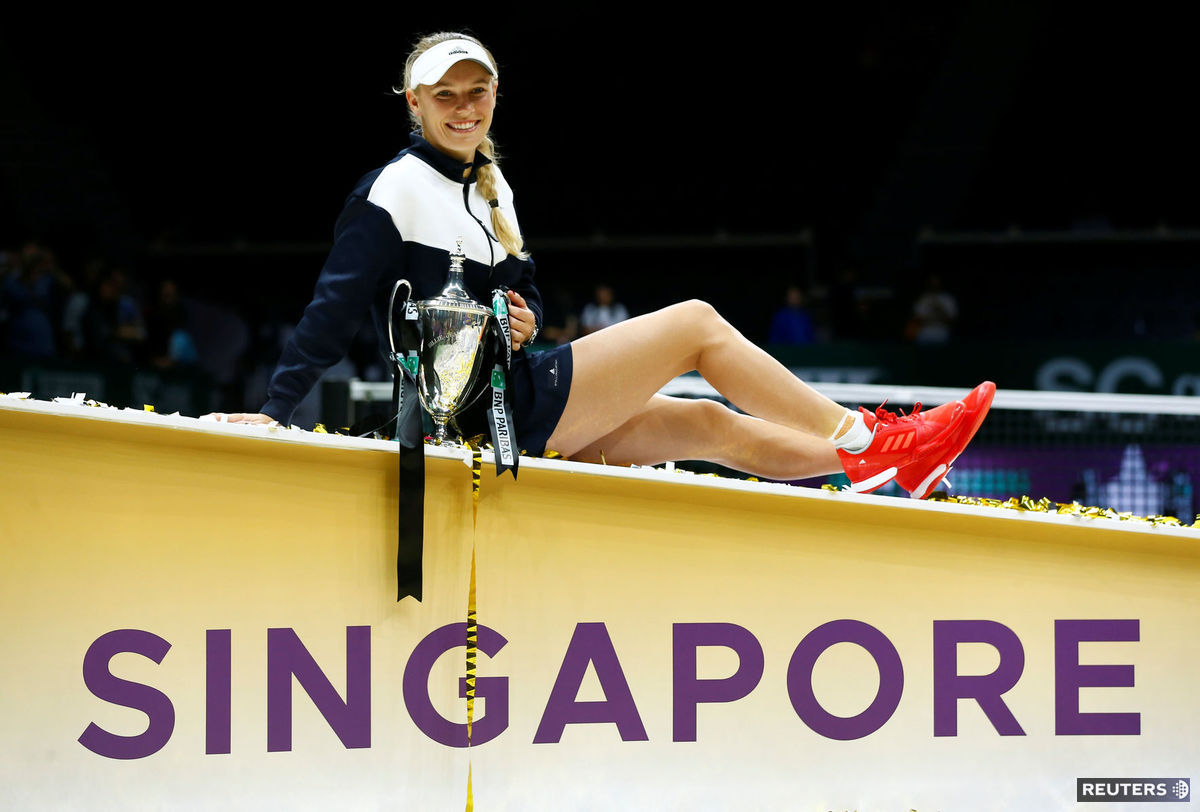 Caroline Wozniacka so vzácnou trofejou zo...