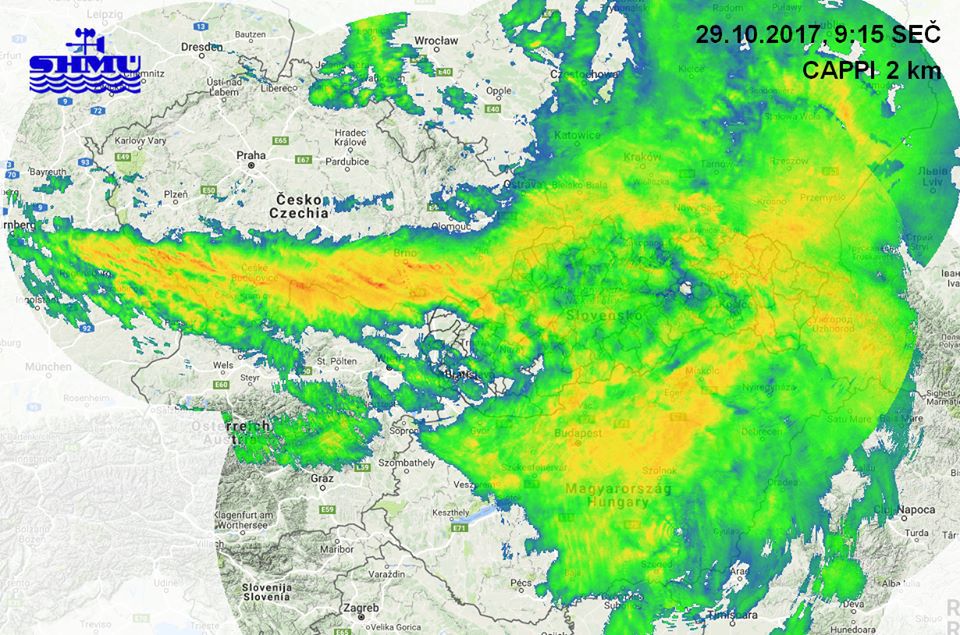 Veľmi silný vietor dorazil na Slovensko. Na...