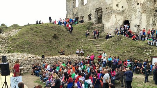 Hrad, o ktorý donedávna takmer nik nezakopol,...