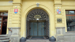 Pre koho chystá Kotleba zlatý padák na poslednú chvíľu?