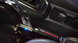 Ford - elektronická ručná brzda Drift Stick