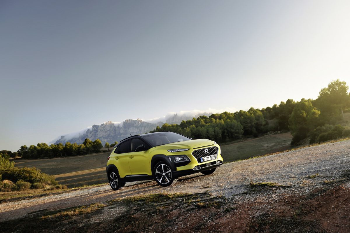 Hyundai Kona je možné objednať aj s pohonom...