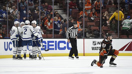 Chicago zdolalo Philadelphiu, Nugent-Hopkins strelil stý gól