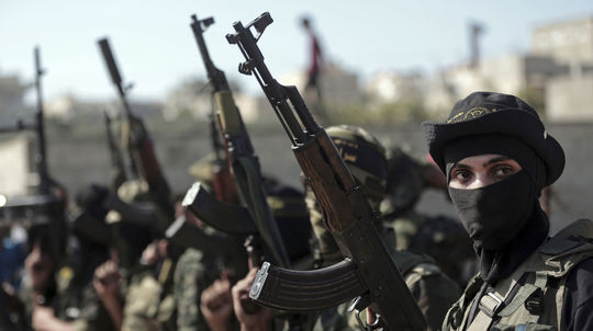 Palestínski militanti varujú Izrael: Za každý útok príde raketová odveta