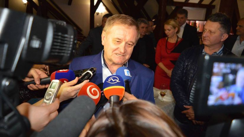 Po piatykrát kandidujúci nitriansky župan Milan...