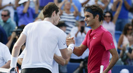 Federera potešil Murray. Adresoval mu dojemné slová
