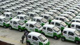 Elektromobily môžu byť výhodnejšie ako bežné autá, tvrdia štátni analytici