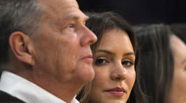 McPhee sa lúči so slobodou: Svadba s mužom starším o 34 rokov už čoskoro!