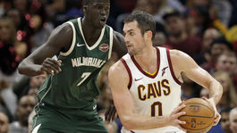 Opustil nemocnicu, potiahol Cleveland. Neviem, čo som dostal za lieky, vraví Love