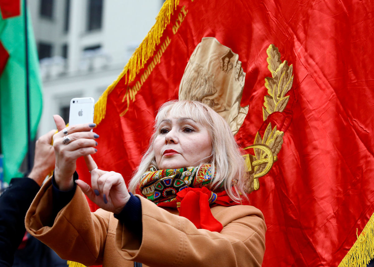 Minsk, 7. november 2017: Selfi e s Leninom.