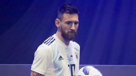 Legenda je späť! Loptu na MS v Rusku otestoval Messi, jej dizajn ho očaril