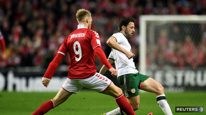 Dán Nicolai Jorgensen v akcii proti Harrymu...