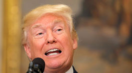 Trump zhodnotil výsledky "úžasne úspešnej" ázijskej cesty