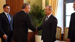 Prezident Kiska: Čím skôr budú armádne nákupy transparentnejšie, tým lepšie