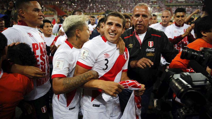 Peru, futbal, radosť