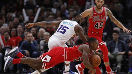 Charlotte nestačilo ani 47 bodov Walkera, Cleveland potvrdil skvelú formu